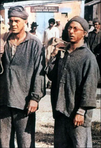 Il est Louis Delga dans ce film