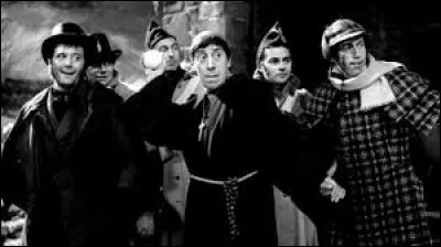 De quelle couleur est l'auberge dans un film de Claude Autant-Lara ?