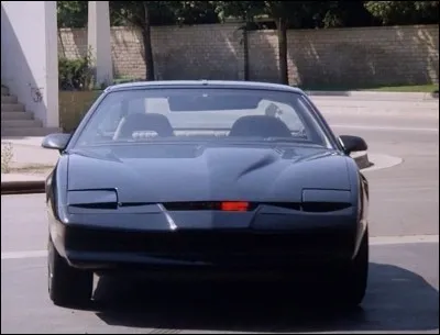 Comment s'appelle cette voiture ?