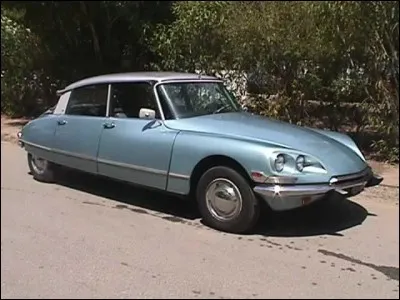 À qui appartient cette voiture ?