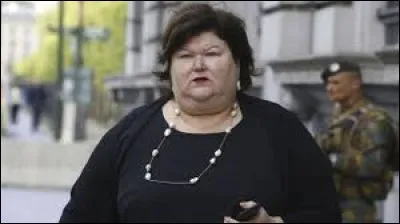 Maggie De Block ne la respire pas et pourtant elle est bien...