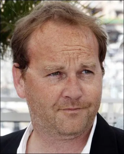 Il incarnait Louis XVI dans "Les Adieux à la reine" de Benoît Jacquot et le directeur de Félix Potin dans "Chocolat" de Roschdy Zem : c'est ...