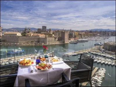 En quelle année Fernandel est-il décédé ?