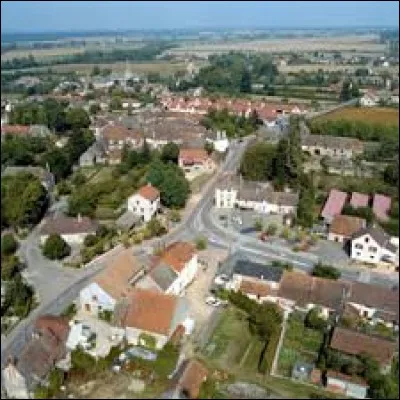 Village Saône-et-Loirien, Domigny se situe dans l'ancienne région ...