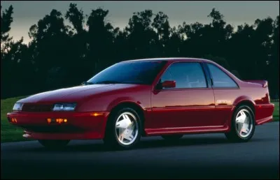 Dans les ann&eacute;es 80, beaucoup de voitures ont &eacute;t&eacute; oubli&eacute;es dont celle-ci. Quel est son nom ?