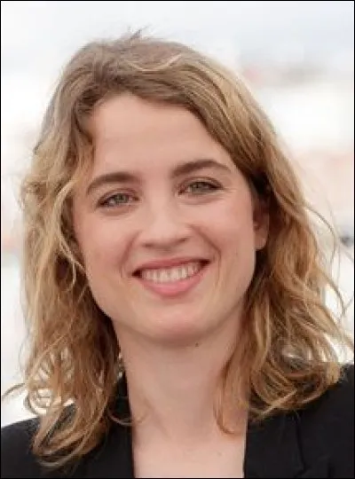 Dans combien de films et séries a joué Adèle Haenel ?