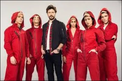 Huit voleurs font une prise d'otages dans la Maison royale de la Monnaie d'Espagne. Quelle est cette série ?