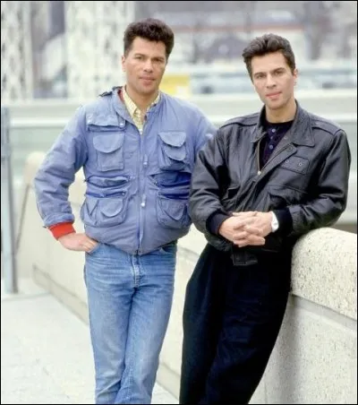 Animal infiniment petit, absolument extraordinaire, capable de r&eacute;sister au z&eacute;ro absolu et &agrave; plus 340 degr&eacute;s centigrades, &eacute;galement au vide intersid&eacute;ral et &agrave; bien d'autres choses encore, le voil&agrave; le super h&eacute;ros, &agrave; tel point qu'il vit &agrave; pr&eacute;sent sur la Lune !