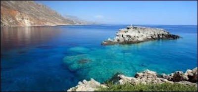 La mer Egée baigne les côtes du Liban.