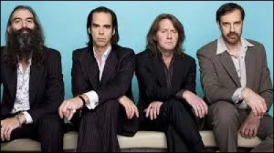 "Papa Won't Leave You Henry" est une chanson extraite du répertoire du groupe...