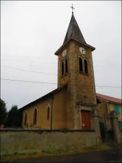 Nous sommes dans le Grand-Est, devant l'église Saint-Martin de Fromezey. Petit village de 51 habitants, dans la plaine de la Woëvre et dans l'arrondissement de Verdun, il se situe dans le département ...