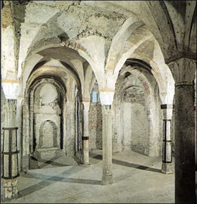 Quel peuple germanique venu de la Baltique, envahit l'Italie en 568, fonde un royaume et domine la p&eacute;ninsule jusqu'en 774 ?