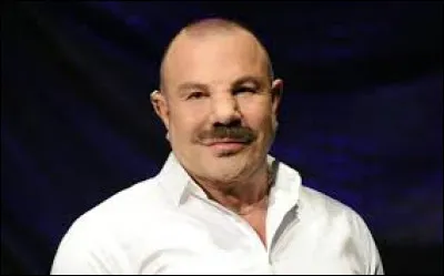 Quelle est la nationalité du styliste Thierry Mugler ?