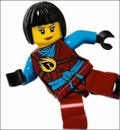 Qui était Nya avant de devenir le ninja de l'eau ?