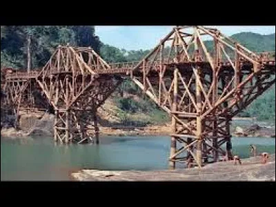 Quel pont a inspiré un roman à Pierre Boulle et un film à David Lean ?