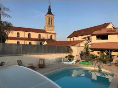 Dans quel département se situe La Baffe ?