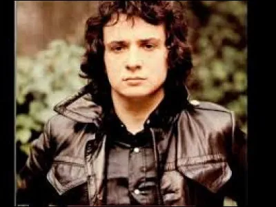 Michel Sardou affirmait ''J'habite en France''. Les habitants de quelle ville ne pouvaient-ils pas dire la même chose en 1970 ?