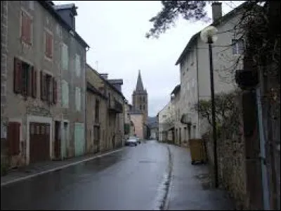 Ancienne commune Lozérienne, Banassac se situe en région ...