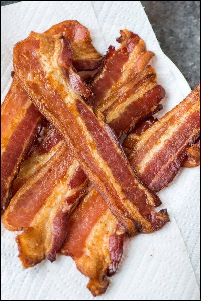 De quel animal proviennent le bacon et le jambon ?