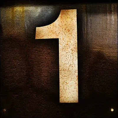 A-ah, des gouttes salées - Ont déchiré - L'étrange pâleur d'un secret !