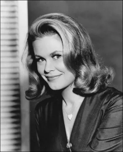 Quel prénom avait été choisi en premier pour le personnage de Samantha ?