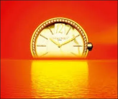 Complétez les paroles du même chanteur : "Regarde ta montre, il est déjà...".