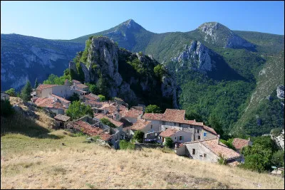 Qui a écrit "le Ventre de Paris" ?