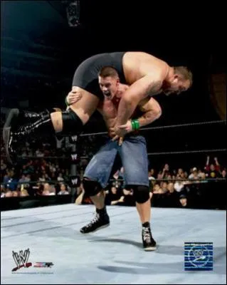 A qui John Cena porte t-il son FU ?