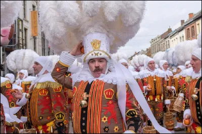 Comment se nomme le personnage le plus célèbre du carnaval de Binche, en Belgique ?