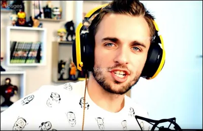 Comment s'appelle Squeezie ?