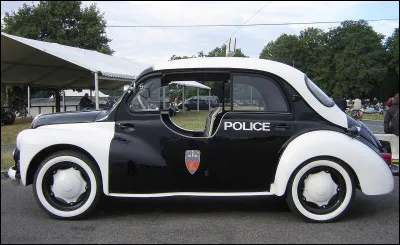 Pousse à la grimace, c'est le...