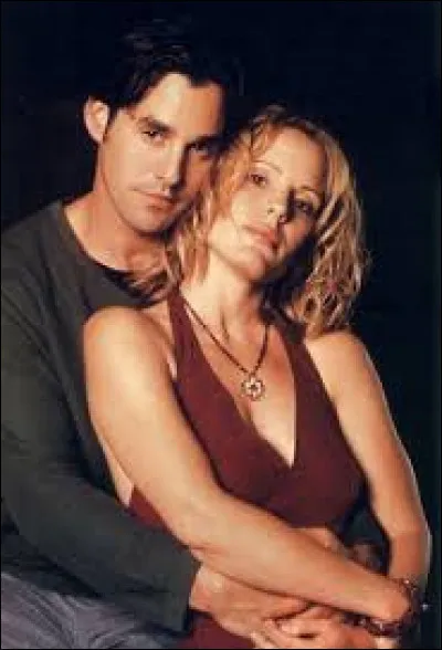 Pourquoi Alex et Anya ne se marient-ils pas ?