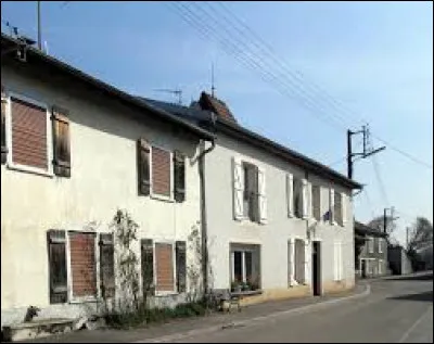 Village du Grand-Est, dans l'arrondissement de Nancy, Jevoncourt se situe dans le département ...