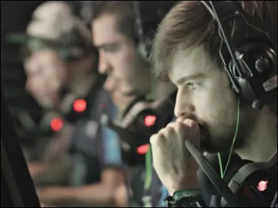 &Ecirc;tes-vous un joueur qui prend plaisir &agrave; jouer beaucoup de temps sur un seul jeu, afin d'assimiler le maximum de comp&eacute;tences et de strat&eacute;gies ?