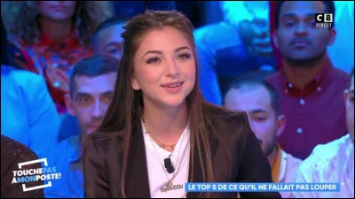 Quel âge a-t-elle ?