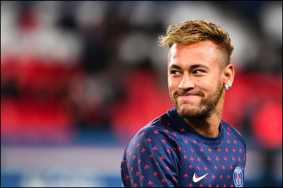 Dans quel club de Ligue 1 Neymar Jr. a-t-il été transféré ?