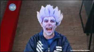 Où se fait akumatiser Helador ?