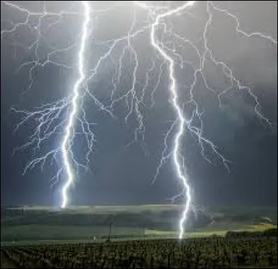 Vous connaissez la foudre mais savez-vous ce qu'est le foudre ?