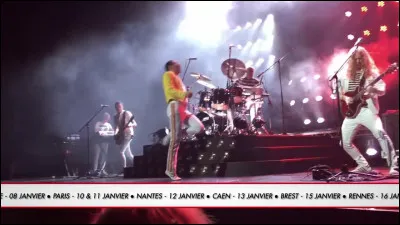 Vous faites souvent des tourn&eacute;es ?