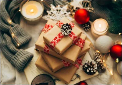 L'Avent est la période liturgique qui précède Noël. Combien de semaines sont comprises dans cette période ?