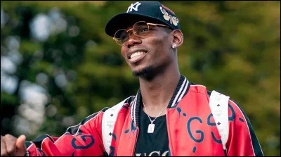 Où joue Paul Pogba ?