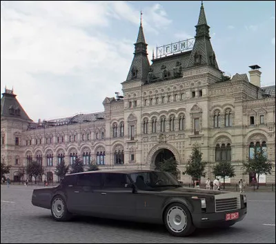 Avec le nom de marque de ce modèle 41047 pesant plus de 3,5 t avec ses 8 cylindres, on pourrait faire un calembour résolument hugolien : "Et ... n'en reste qu'un, je serai celui-là !"