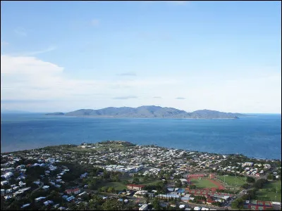 Dans quel territoire ou État australien l'île Magnétique se situe-t-elle ?