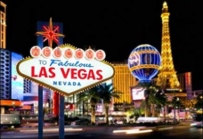 Si Geneviève a pris 180 minutes pour parcourir 195 milles jusqu'à Las Vegas, à quelle vitesse voyageait-elle ?