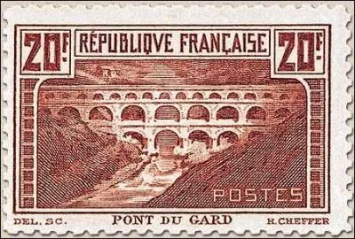 Quelle est la dentelure du Pont-du-gard de 1929 ayant la cte la plus leve ?