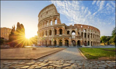 Quelle puissance Rome a-t-elle combattue au cours des guerres puniques ?