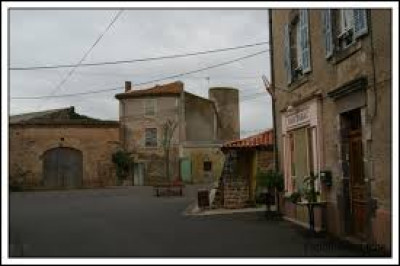 Cette balade commence en Auvergne-Rhône-Alpes, à Madriat. Commune de l'arrondissement d'Issoire, elle se situe dans le département ...