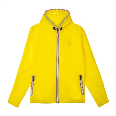 Quel est le nom de ce vêtement technique qui offre une protection optimale contre le vent ?