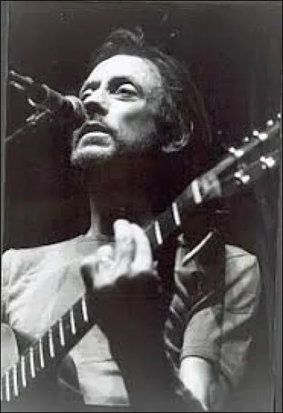 ''La Ligne Holworth'' de Greame Allwright parle d'hommes enchaînés sur des bateaux. Ça me rappelle la tragédie de la traite négrière. Quel port français n'a pas tiré sa richesse de ce commerce au XVIIIe siècle ?