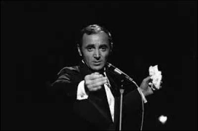 ''Emmenez-moi'' est un gros succès de Charles Aznavour. 

''Emmenez-moi au bout de la Terre
Emmenez-moi au pays des merveilles
Il me semble que la misère
Serait moins pénible au soleil''

Quel pays est aux antipodes de la France métropolitaine ?